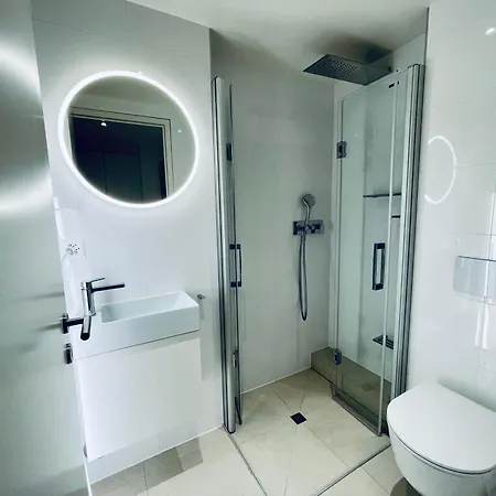 Stunning 2 Bedroom Geneva Apartament
