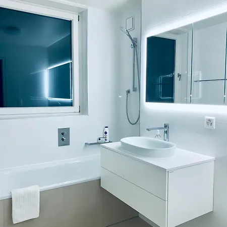 Stunning 2 Bedroom Geneva