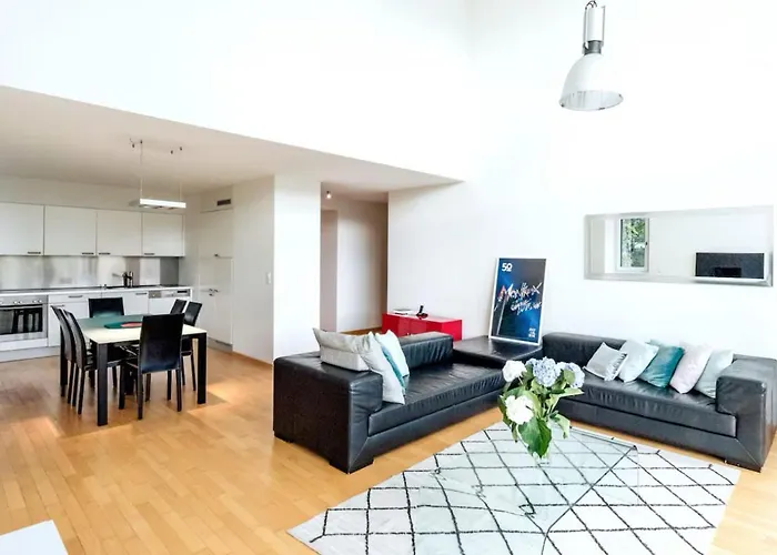 Stunning 2 Bedroom Geneva